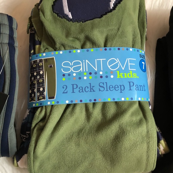 Boys 3 pieces Adidas,sweatpants,Pjs - Picture 4 of 8